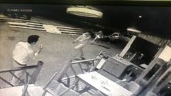 Beyoğlu’nda ‘yan bakma’ kavgası kanlı bitti