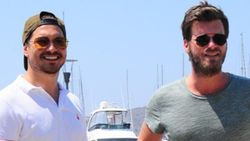 Kıvanç Tatlıtuğ ve Çağatay Ulusoy'un yeni mesleği