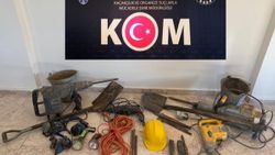 Afyonkarahisar'da defineci baskını: 7 gözaltı