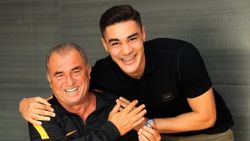 Ozan Kabak, Fatih Terim'le buluştu