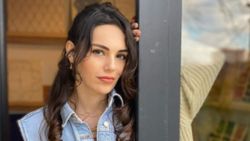 Kalp Yarası'nın Ayşe'si Yağmur Tanrısevsin kimdir? Yağmur Tanrısevsin'in biyografisi