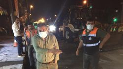 Küçükçekmece'de, İBB'nin gece yarısı yaptığı yol çalışmasına tepki