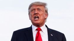 Steve Bannon: Donald Trump, 2024'te aday olacak