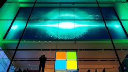 Pentagon, Microsoft’la yapılan 10 milyar dolarlık anlaşmayı iptal etti