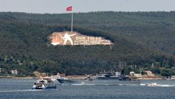 Rus savaş gemileri, Çanakkale Boğazı’ndan geçti