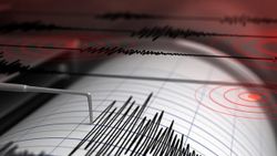 İzmir açıklarında deprem