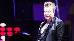 Bodrum'da konser veren Kuşum Aydın, alkışı az bulunca sahneden indi