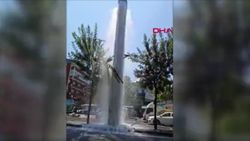 Sancaktepe’de İSKİ’ye ait su borusu patladı