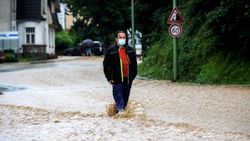 Almanya’da şiddetli yağış ve fırtına