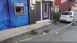 Bursa’da ATM’den para çekerken üzerine caraskal düştü