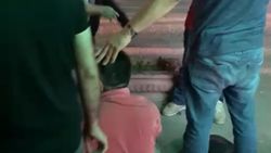 Bağcılar'da taciz iddiası: Şüpheliyi darbettiler