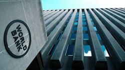 İran, Dünya Bankasından 90 milyon dolar kredi aldı