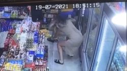 Taksim’deki bir markette kadına elle taciz