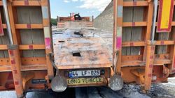 Erzurum’da seyir halindeki tırın çekicisinde yangın