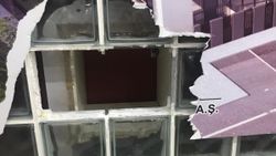 Kağıthane'de alıcı kılığına girip 130 bin TL'lik saati çaldılar