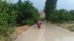Malatya'da sel nedeniyle kapanan yol ulaşıma açıldı