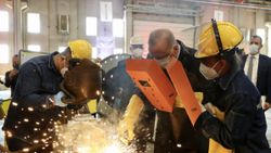 Kaynak ustası Melek, Cumhurbaşkanı Erdoğan ile kaynak yaptı