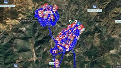 Yangın söndürme helikopterlerinin alevlere müdahalesini gösteren harita