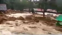 Malezya’nın Kedah eyaleti sele teslim oldu