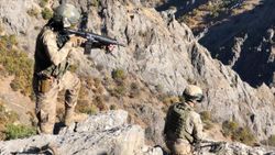 Hakkari'de 8 kişilik terörist grubu etkisiz hale getirildi