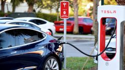 Tesla, Japonya’da enerji depolama tesisi kuruyor