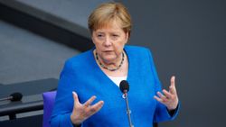 Angela Merkel'in alacağı emekli maaşı belli oldu
