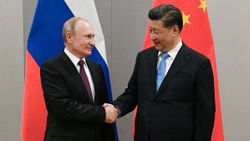 Şi Cinping ve Vladimir Putin, Afganistan'ı görüştü