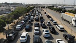 Kapıkule Sınır Kapısı’nda, gurbetçilerin dönüş yolu çileye dönüştü