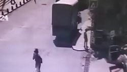 Şişli'de hırsız, kamyonet çaldı
