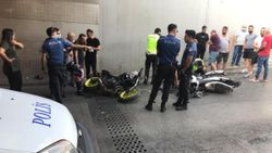 İzmir'de iki motosiklet çarpıştı: 3 Yaralı