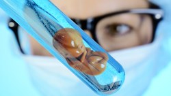 Embriyoyu dondurmak tüp bebek tedavisinde avantaj sağlıyor