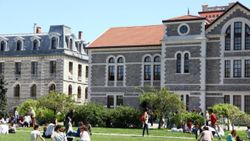Boğaziçi Üniversitesi'ndeki eylemciler HDP'yi savunmaya kalktı
