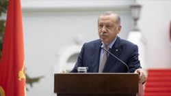 Cumhurbaşkanı Erdoğan, Balkanlar dönüşü özel açıklamalar yaptı