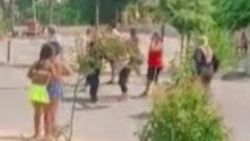 Silivri'de çocukların kavgasına aileler de karıştı
