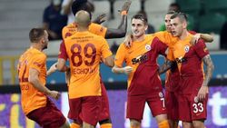 Kasımpaşa-Galatasaray maçının ilk 11'leri