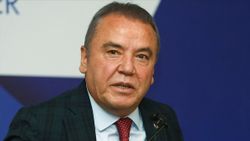Muhittin Böcek'in ağabeyi koronaya yenik düştü