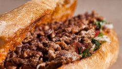 Lavaştan taşan lezzet: Mersin usulü orijinal tantuni tarifi