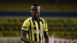 Mbwana Samatta, Royal Antwerp yolunda