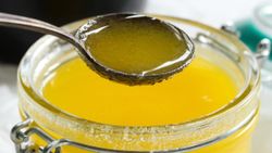 Tereyağının bir tık üstü: Ghee yağının faydaları