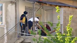 Karaman'da balkonda uyurken kurşunların hedefi oldu