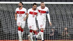 Türkiye-Karadağ maçının ilk 11'leri