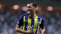 Oyuncum 3 yıl daha Fenerbahçe'de