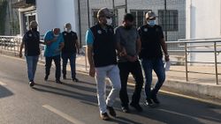 Adana’da FETÖ’nün askeri yapılanmasına operasyon