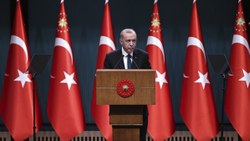 Cumhurbaşkanı Erdoğan'dan AK Parti Kadın Kolları'na videolu mesaj