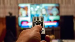Bugün televizyonda neler, hangi diziler var? 10 Eylül Cuma TV yayın akışı