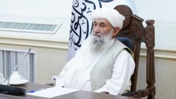 Afganistan'ın yeni başbakanı ilk kez kamera karşısına çıktı