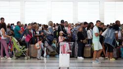 Türkiye, seyahatte İngiltere'nin kırmızı listesinden çıkarılabilir