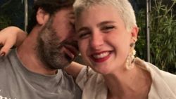 Taze aşıklar yakalandı! Sarp Levendoğlu, Naz Çağla Irmak'ı yalnız bırakmadı