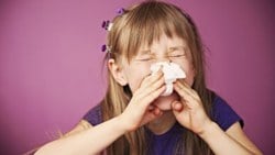 Kışın sık hastalanan çocukların sorunu alerjik olabilir