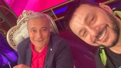 Mehmet Ali Erbil, Stelyo Pipis’e ev hediye etti